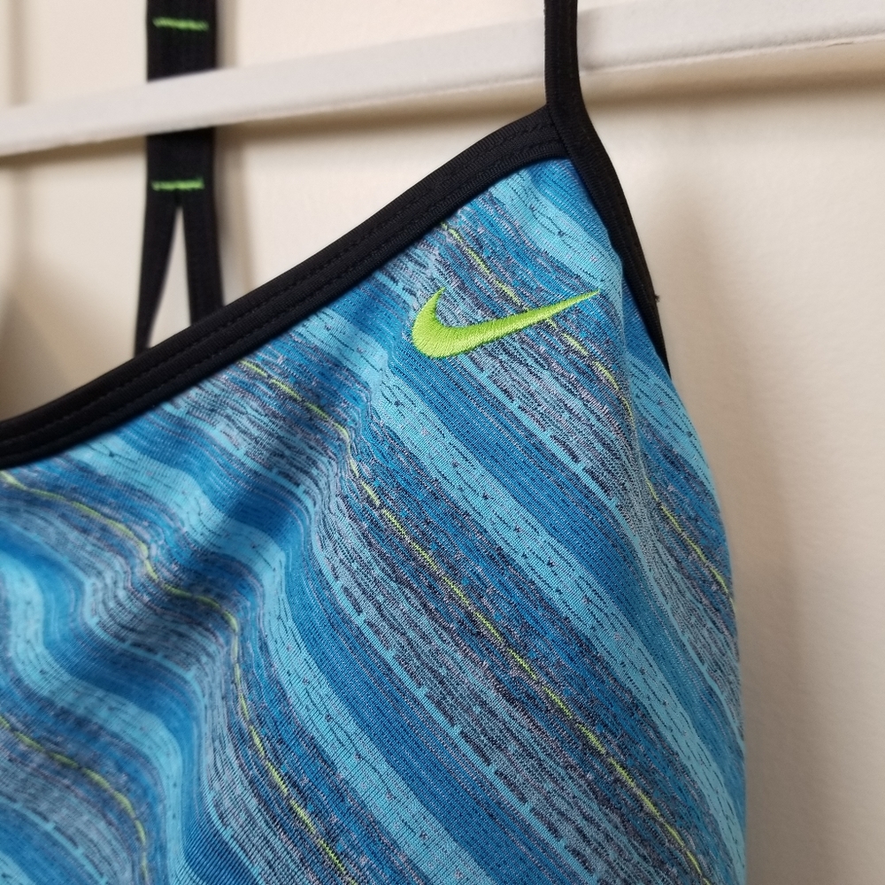 NWT Nike Blue Striped Yoga Top size 12 - Picture 5 of 5